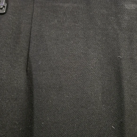 Cabi Faux Leather Black Ruffle Skirt Size XS - Picture 4 of 11